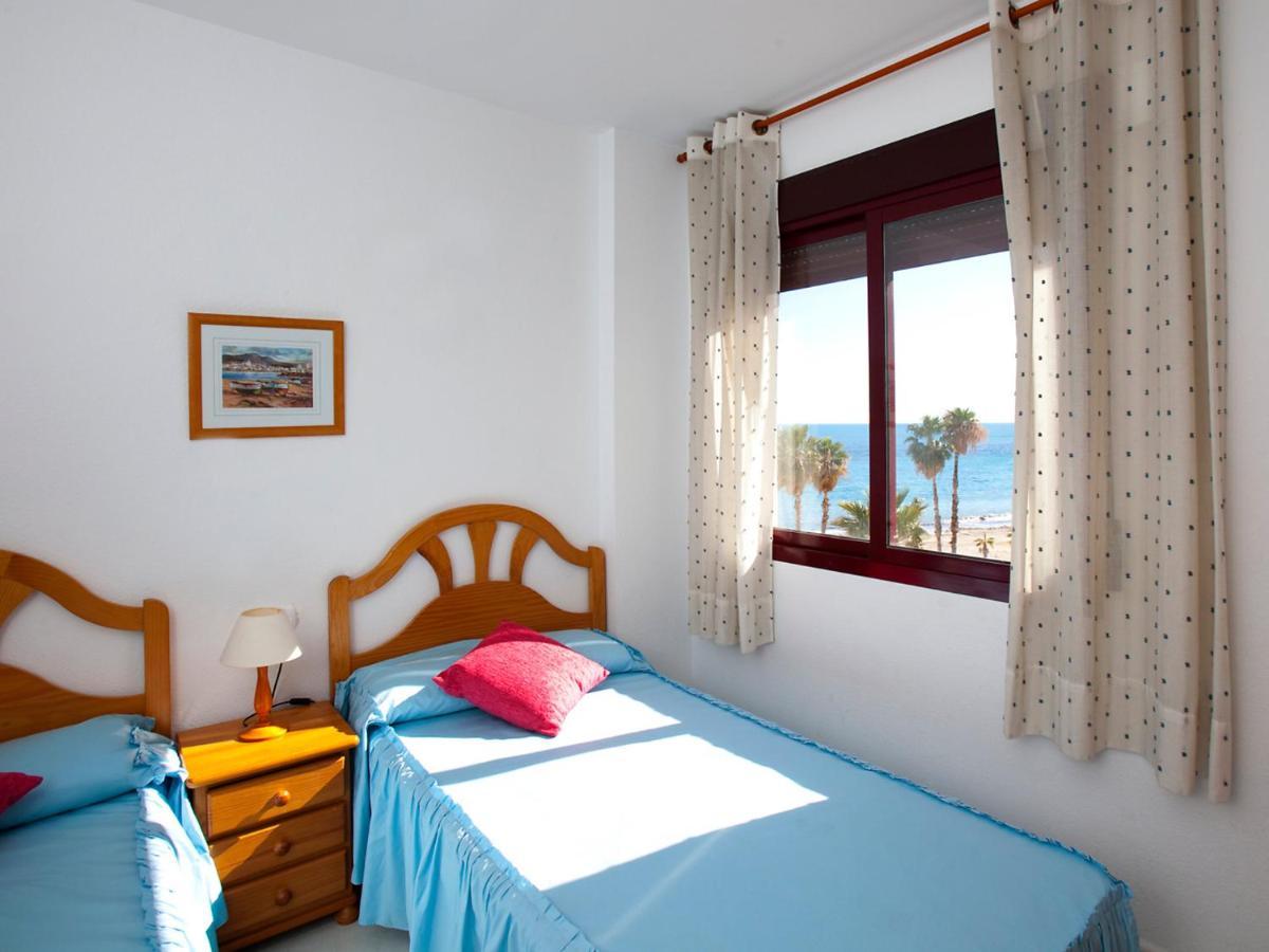 Apartamentos Topacio Unitursa Калпе Екстериор снимка