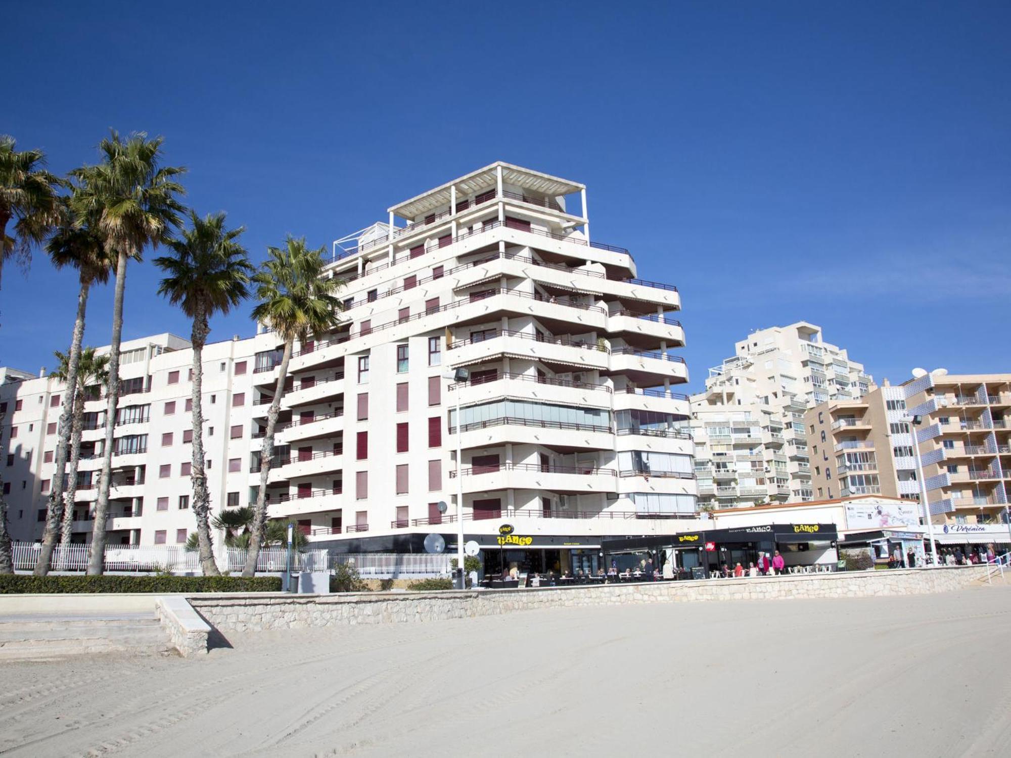 Apartamentos Topacio Unitursa Калпе Екстериор снимка
