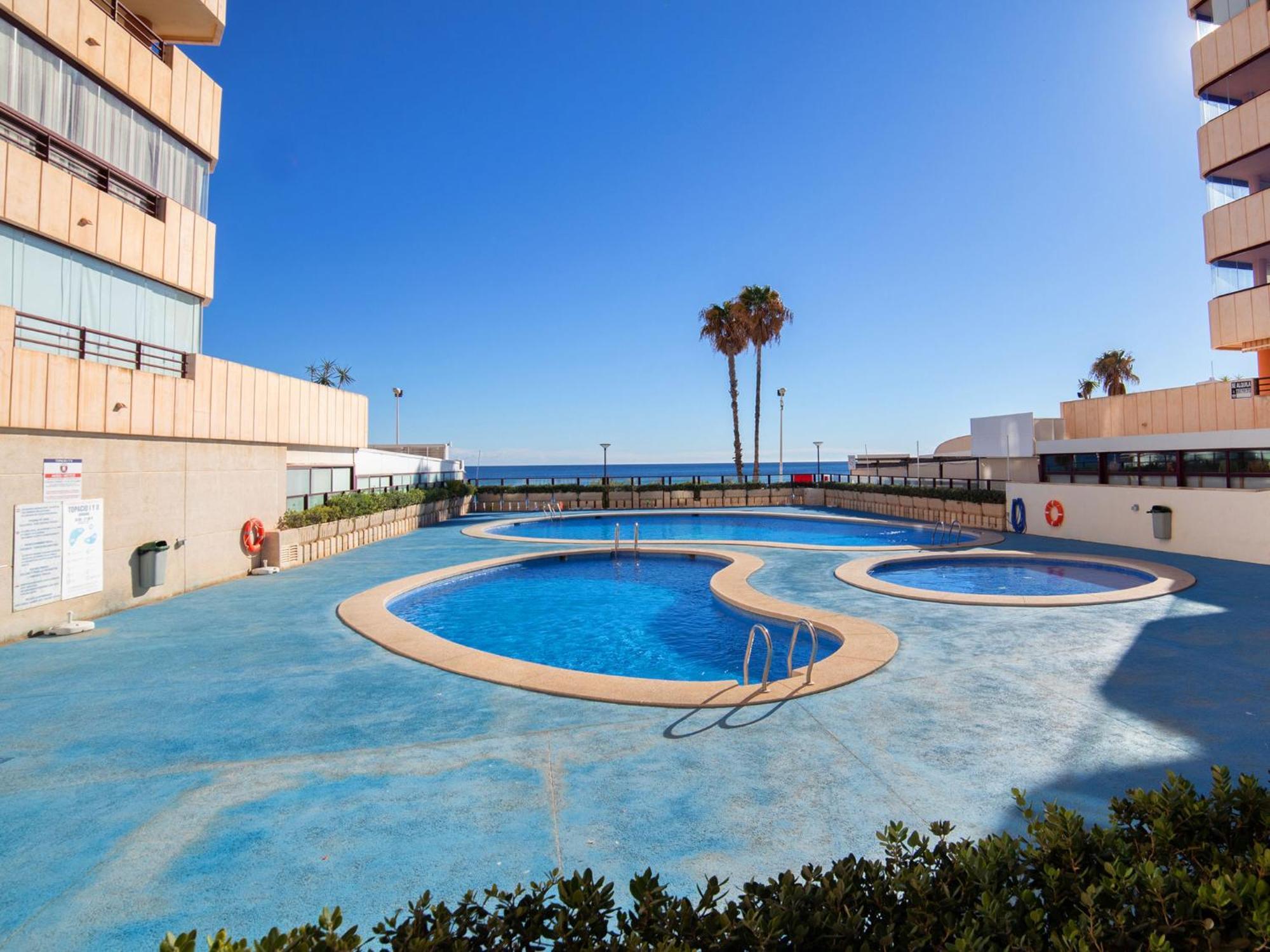 Apartamentos Topacio Unitursa Калпе Екстериор снимка
