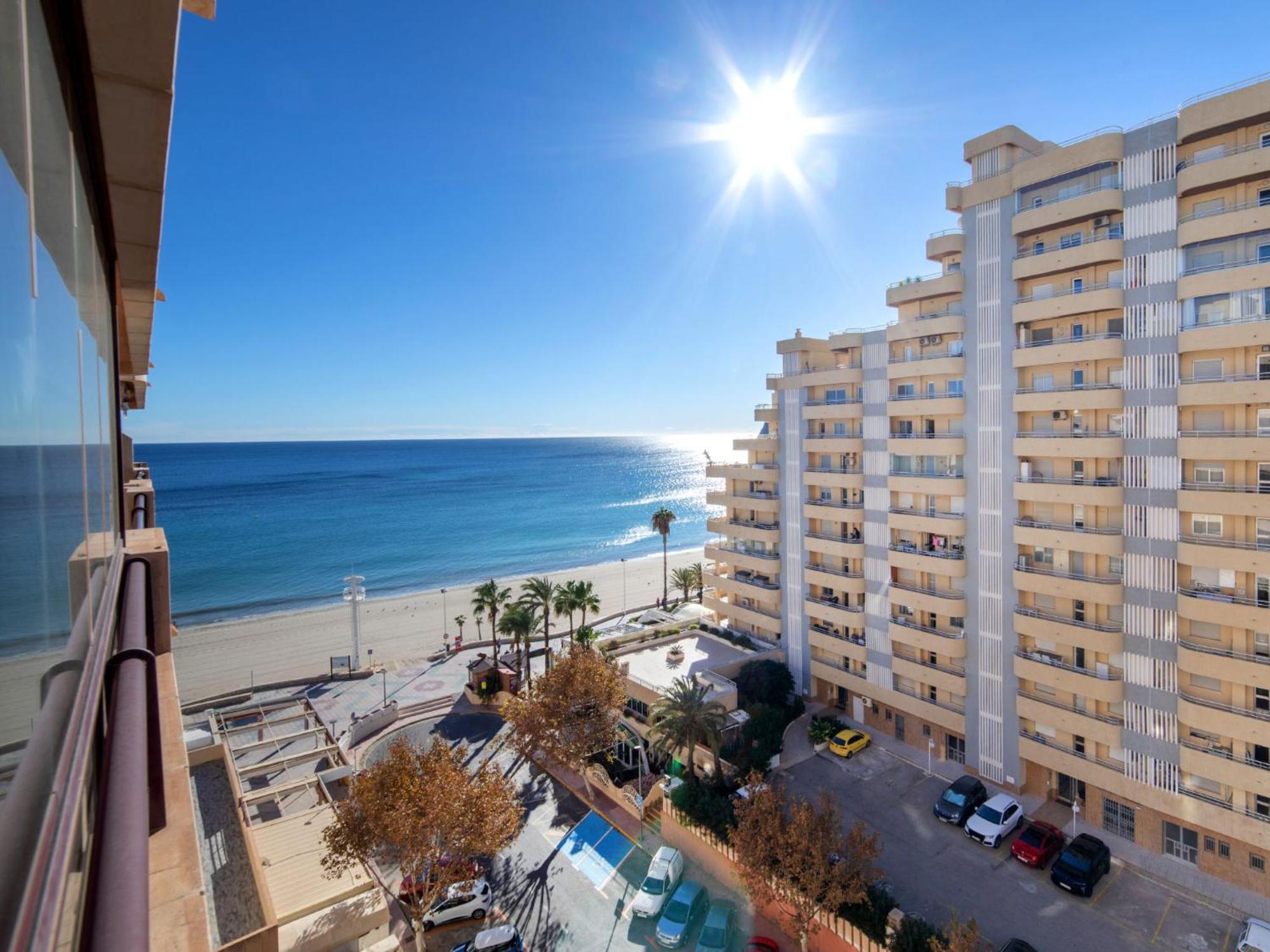 Apartamentos Topacio Unitursa Калпе Екстериор снимка