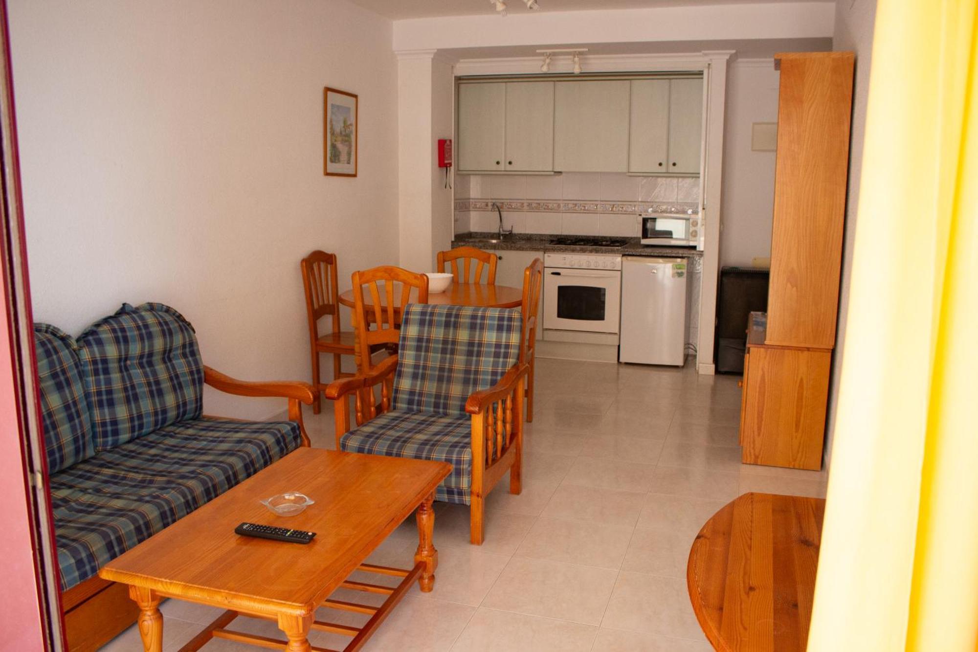 Apartamentos Topacio Unitursa Калпе Екстериор снимка