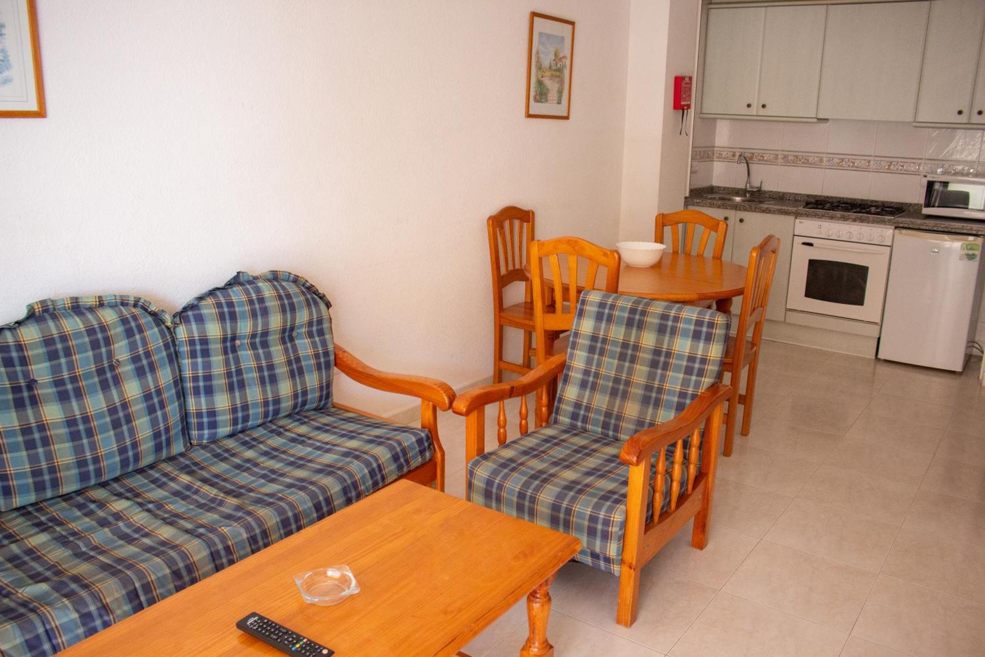 Apartamentos Topacio Unitursa Калпе Екстериор снимка